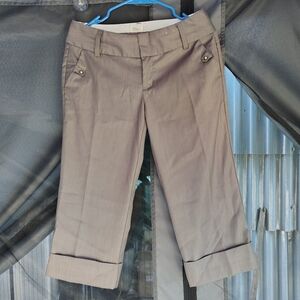 Old Navy Gray Bermuda Shorts Casual Style